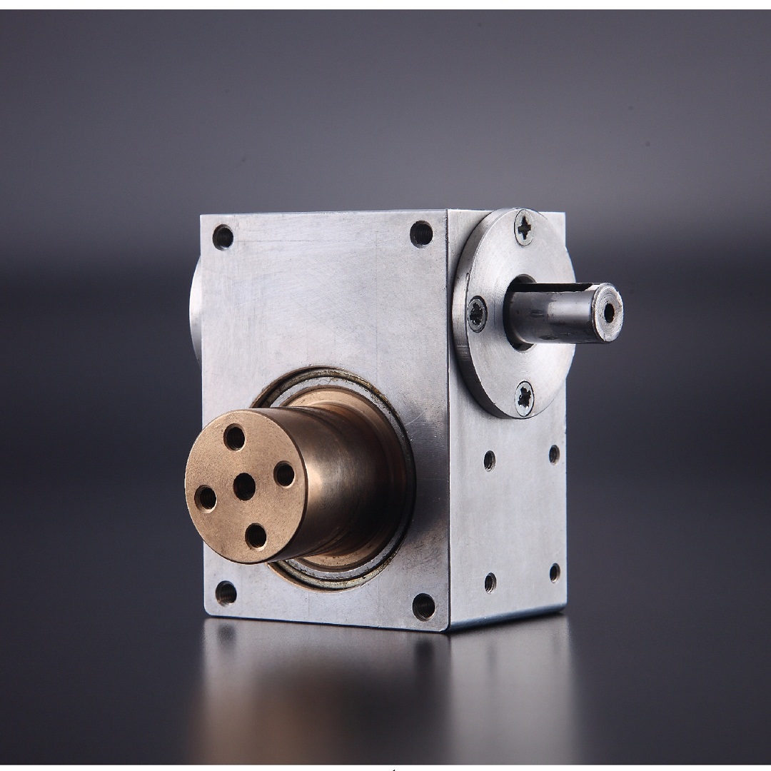 精密雙導(dǎo)程蝸輪蝸桿減速機廣東蝸輪蝸桿減速機定制