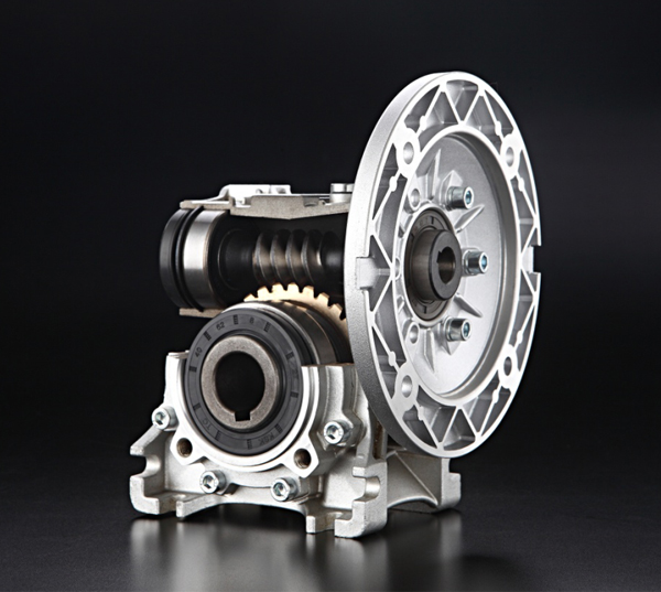 尚為傳動蝸輪蝸桿減速機 尚為傳動蝸輪蝸桿減速機